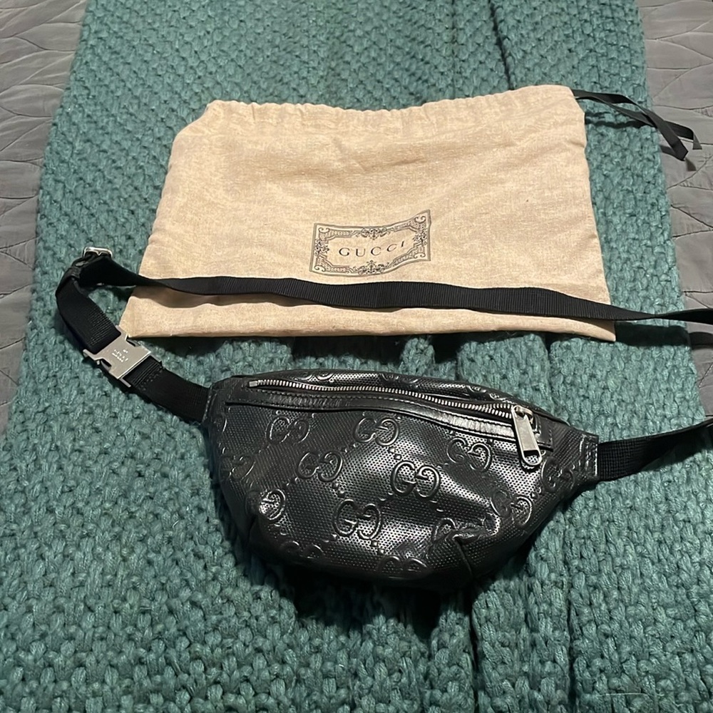 Gucci bum bag (small)